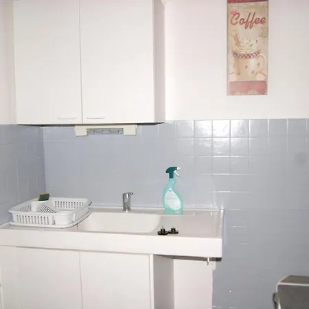 Cosy A La Bourboule, 40 M², Casier A Skis *